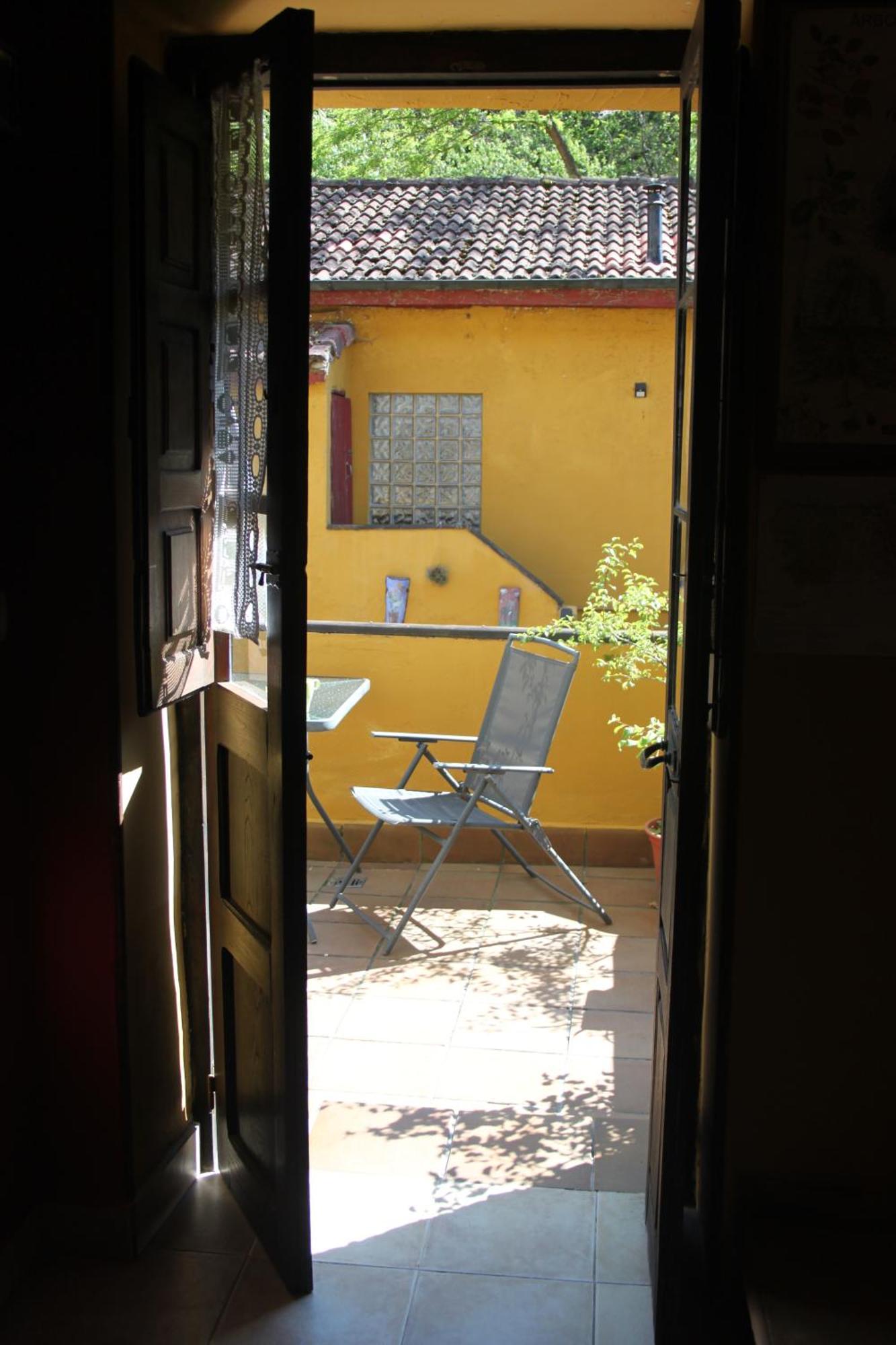 El Sumiciu Guest House Mieres  Exterior photo